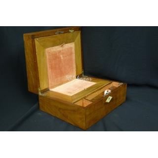 Caja escritorio de viaje o de barco, siglo XIX - Imagen 1